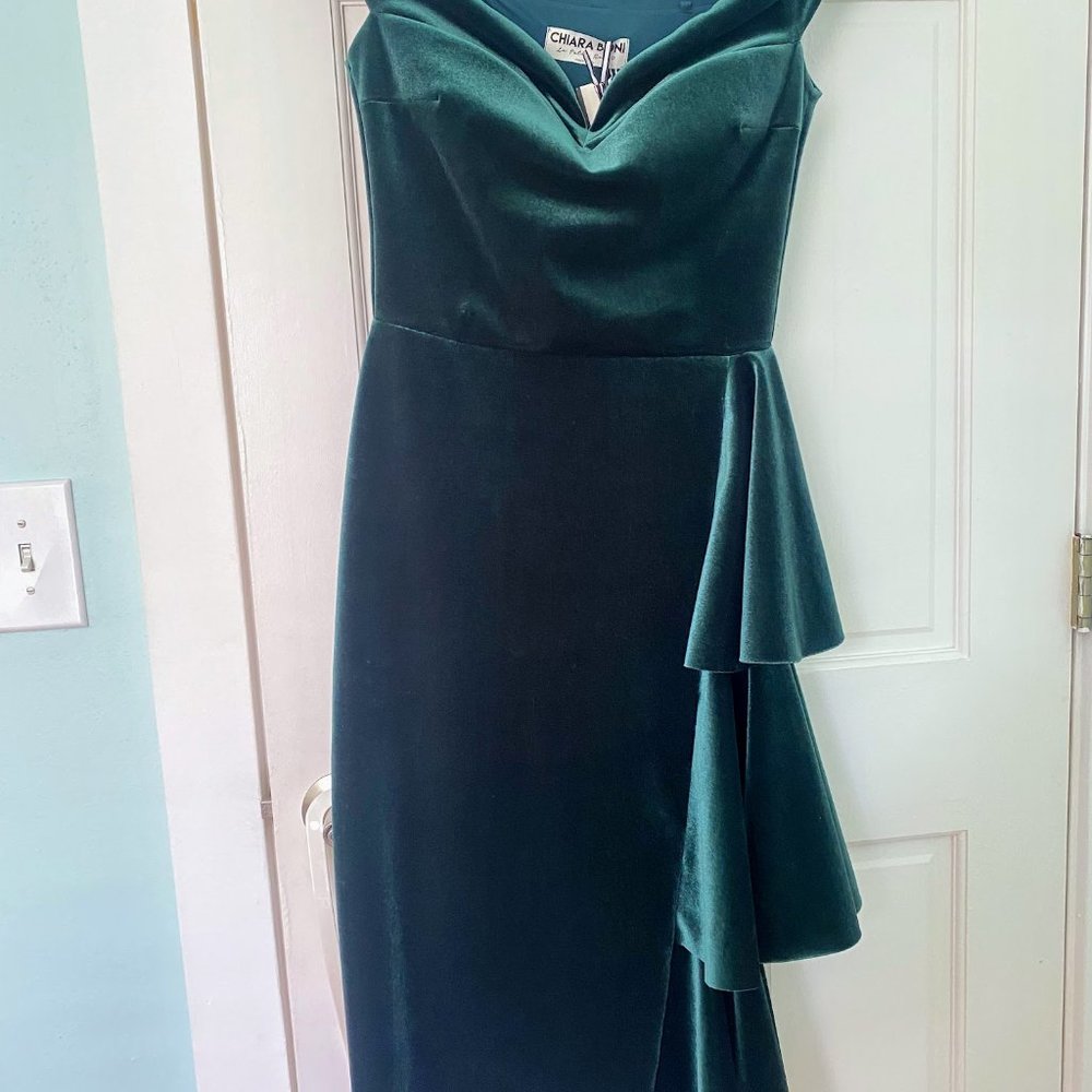 NWT Chiara Boni Dress Green